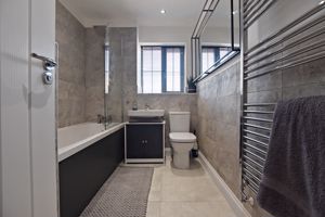 Photo 22- click for photo gallery